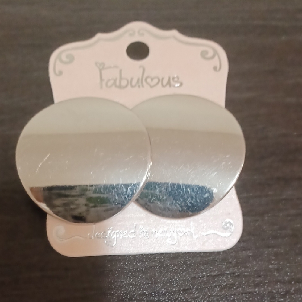 Stylish Silver Disc Earrings